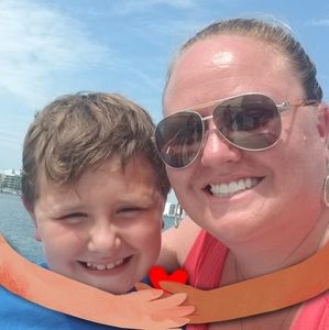 Meet your Posher, Angela